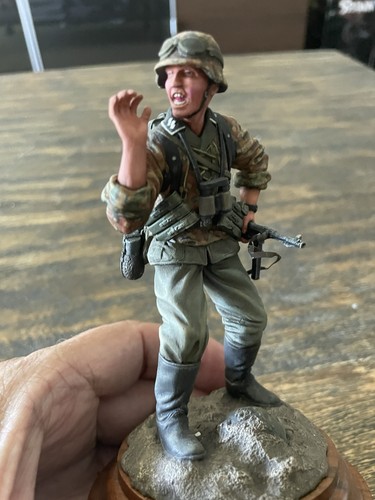 1/16 Scale Waffen-SS Soldier Figure .Professionally Built And Painted  On Base .