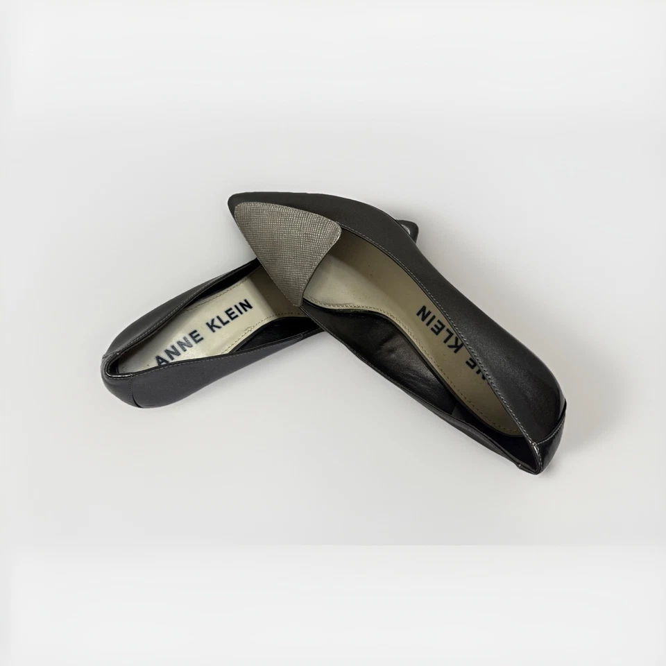 Anne Klein Silver Gray Finn Pumps 10 M Kitten Heel - Image 2 of 4
