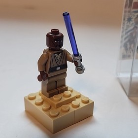 Lego Mace Windu 7868 8019 The Clone Wars Star Wars Minifigure W/ Display 