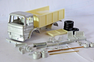 Promod Commer Commando 100  4 wheel tipper truck kit 1:50 scale
