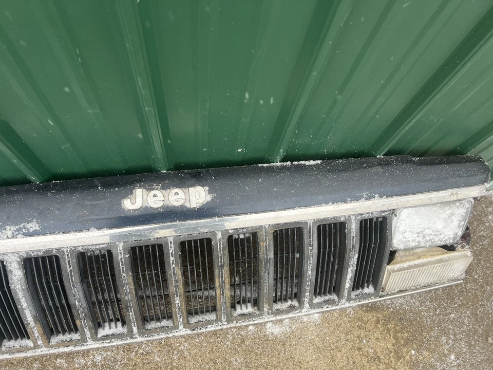 JEEP CHEROKEE/COMANCHE XJ MONTAJE PANEL CABEZAL LENTES ESQUINEROS FALTANTES 1984-1992 Foto 4 de 4