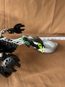 LEGO BIONICLE: Nuhvok (8561) Good Condition Missing Instructions FREE SHIPPING