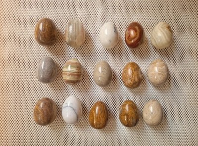 14-tlg.- 7x5cm Edelstein-Eier und Kugel-Set - Onyx-Marmor