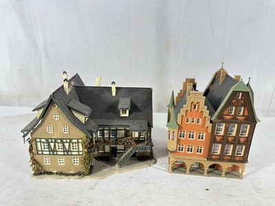 Pair of Nice Vollmer HO German Houses