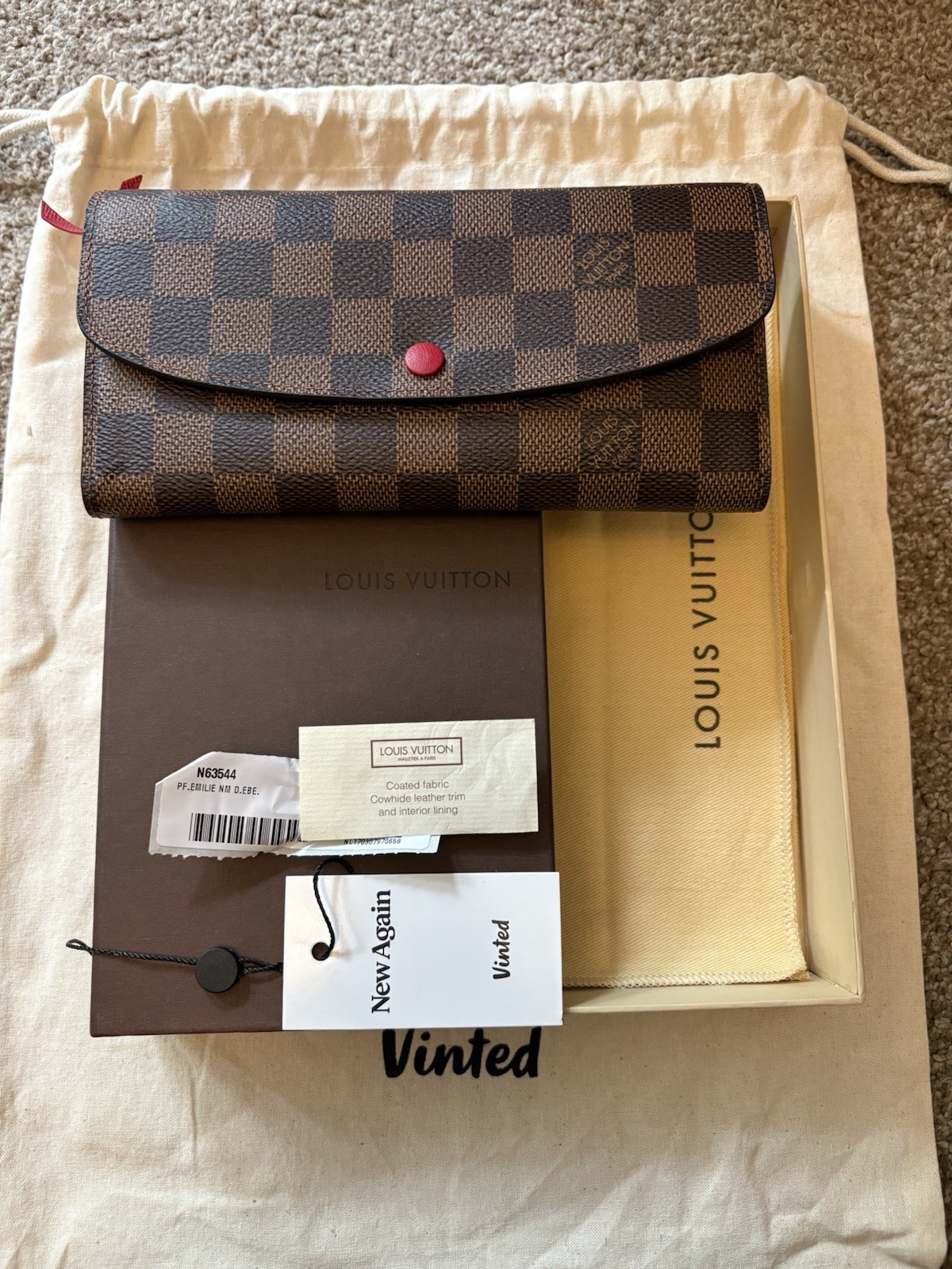 Louis Vuitton Damier Ebene Emilie Purse RRP £475