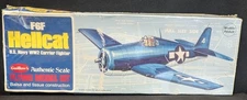 NEW Guillow's Grumman F6F Hellcat U.S Navy WW2 Carrier Fighter Flying Model Kit