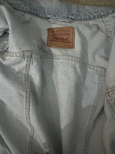 Levi's Men's Light Wash Denim Trucker Jacket Size M image 3