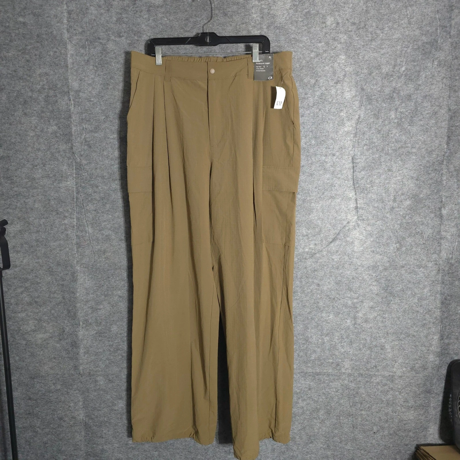 Gap GapFit Runaround Jogger Mens XL Tall Brown Ripstop Cargo Stretch Pants NEW