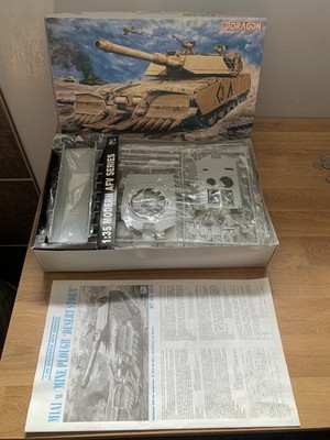 Vintage Dragon 3516 1/35 M1A1 Abrams with Mine Plough model kit