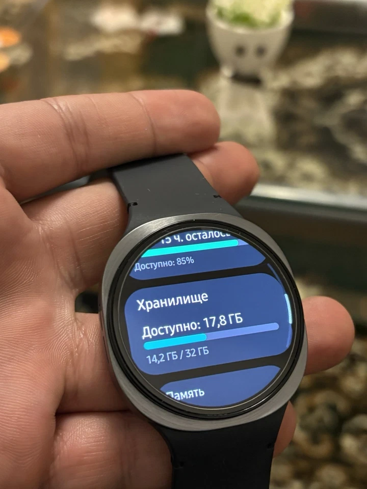 Samsung Galaxy Watch 44 · 44 mm · Bluetooth, Foto 4 von 5