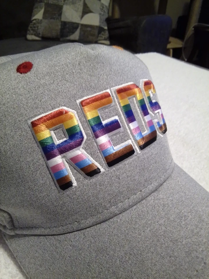 2024 CINCINNATI REDS PRIDE ADJUSTABLE HAT GRAY RAINBOW GAY TRANS LGBTQ - Image 3 of 4