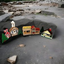 Vintage Plastic Canvas Needlepoint Hometown Christmas Village Lot AS IS
