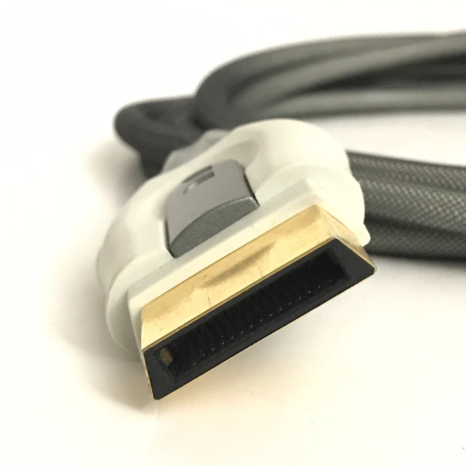 MONSTER Cable HD AV 10Ft for Xbox 360 with 10Ft Fiber Optic Cable, EUC - Image 4 of 4