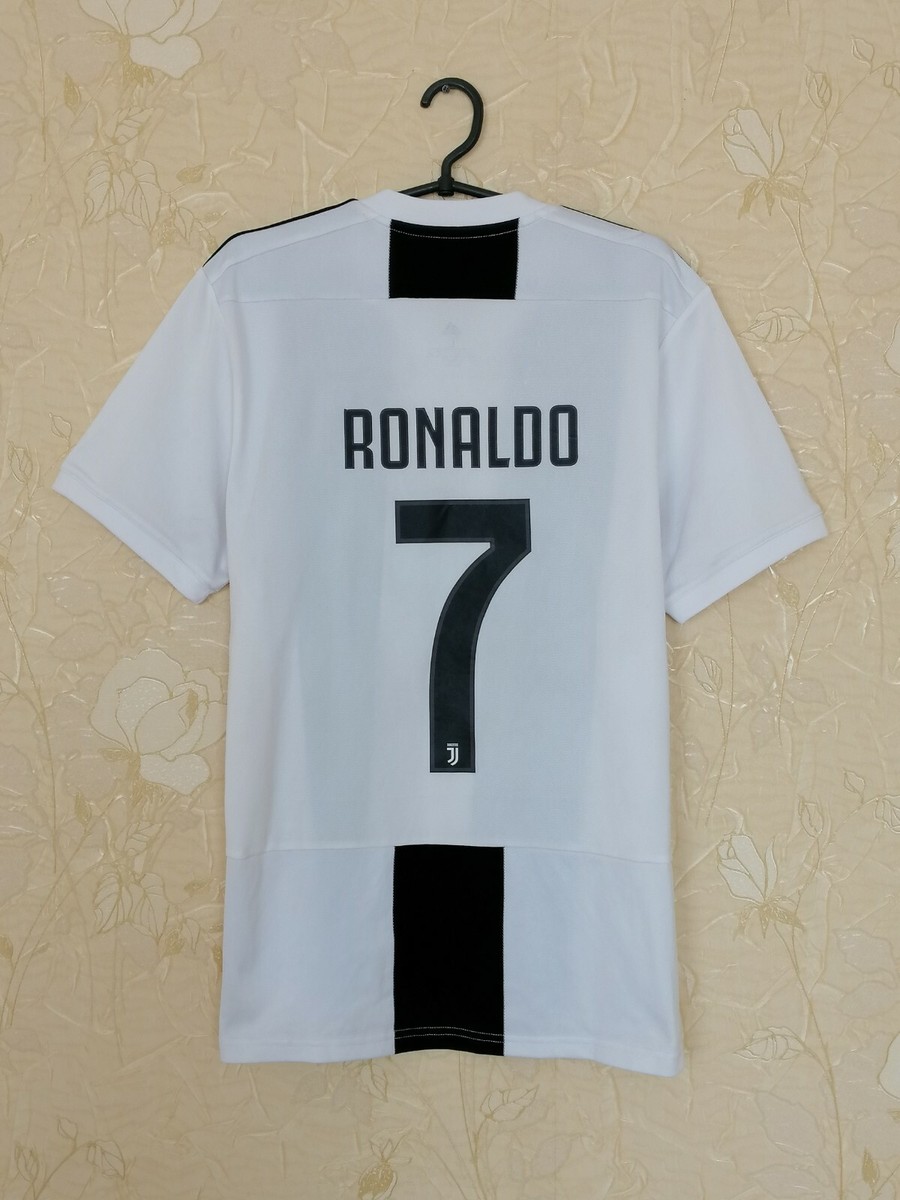 Juventus 2018 - 2019 home football shirt jersey Adidas #7 RONALDO