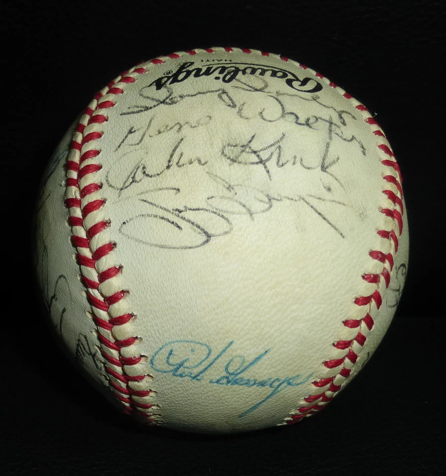 1986 Padres Team 23x Signed Baseball PSA/DNA LOA Tony Gwynn Eric Show Autograph - Image 2 of 4