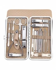 Pedicure/Manicure Set Nail Clippers Cleaner Grooming Gold Kit Case 21 Piece