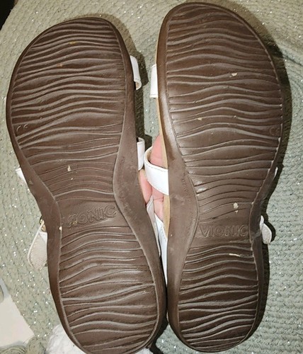 Women's Size 7 Vionic MISA Slide Sandal White Patent Leather Shoes wVelc Comfort - Picture 8 of 11