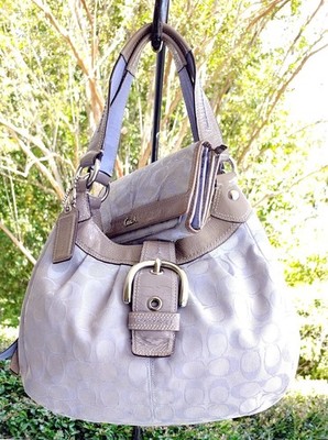COACH F15514 MEDIUM VINTAGE LYNN SOHO LAVENDER SIGNATURE C CANVAS