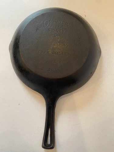 Vintage Wagner Ware Sidney 0 Cast Iron Chef Skillet 9” 1386 D Thumb Print Handle