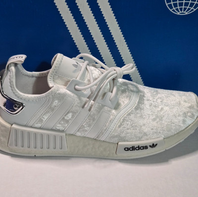 Adidas Women s Sneakers Size 9.5 White Velvet NMD_R1