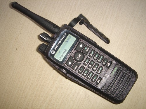 Motorola DP3600 UHF 403-470MHz DMR Digital c/w NOWA OBUDOWA I BATERIA NOS - Zdjęcie 2 z 13