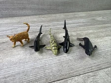 Lot Of 5 Safari Ltd Toys Figurines PVC Various Sharks, Humpback & Indoor Bengal