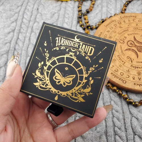 Wonderland 78 Card Tarot Deck With Guidebook And Box USED
