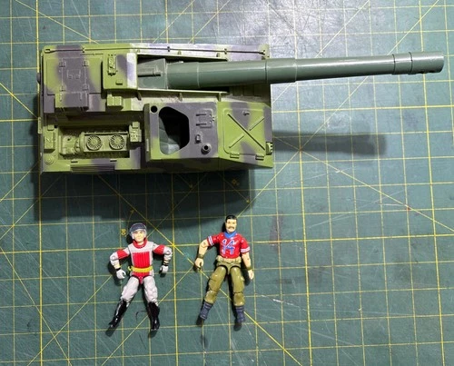 VTG G.I. JOE ARAH 1984 Slugger Tank Incomplete & Figures Bazooka Sneak Peek