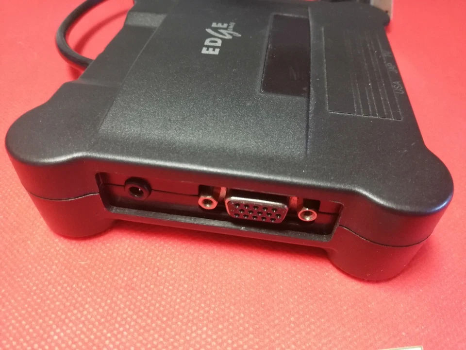 EDGE GAMES DC VGA BOX SERIE DREAMCAST 🙂 - Immagine 4 di 4