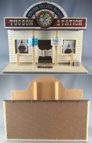 Type Comansi - Far-West - Coffret Tucson City 6 Bâtiments Trains Tapis Jeu - Picture 7 of 12