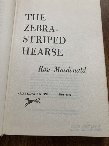 The Zebra-Striped Hearse by Ross MacDonald 1962 Hardcover DJ BCE Ex-Library - Picture 4 of 10