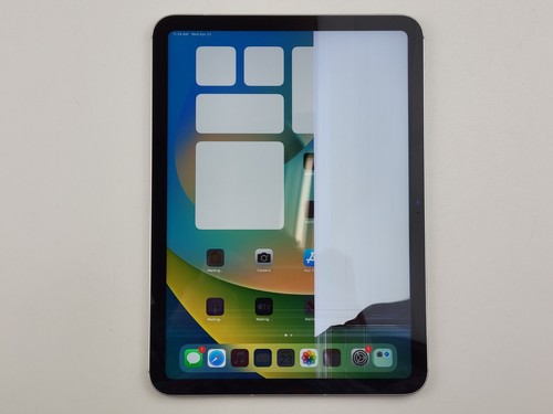 Apple iPad (10th Gen.) (A2757) 64GB, Wi-Fi + 5G (Unlocked) 10.9" - *DAMAGED*