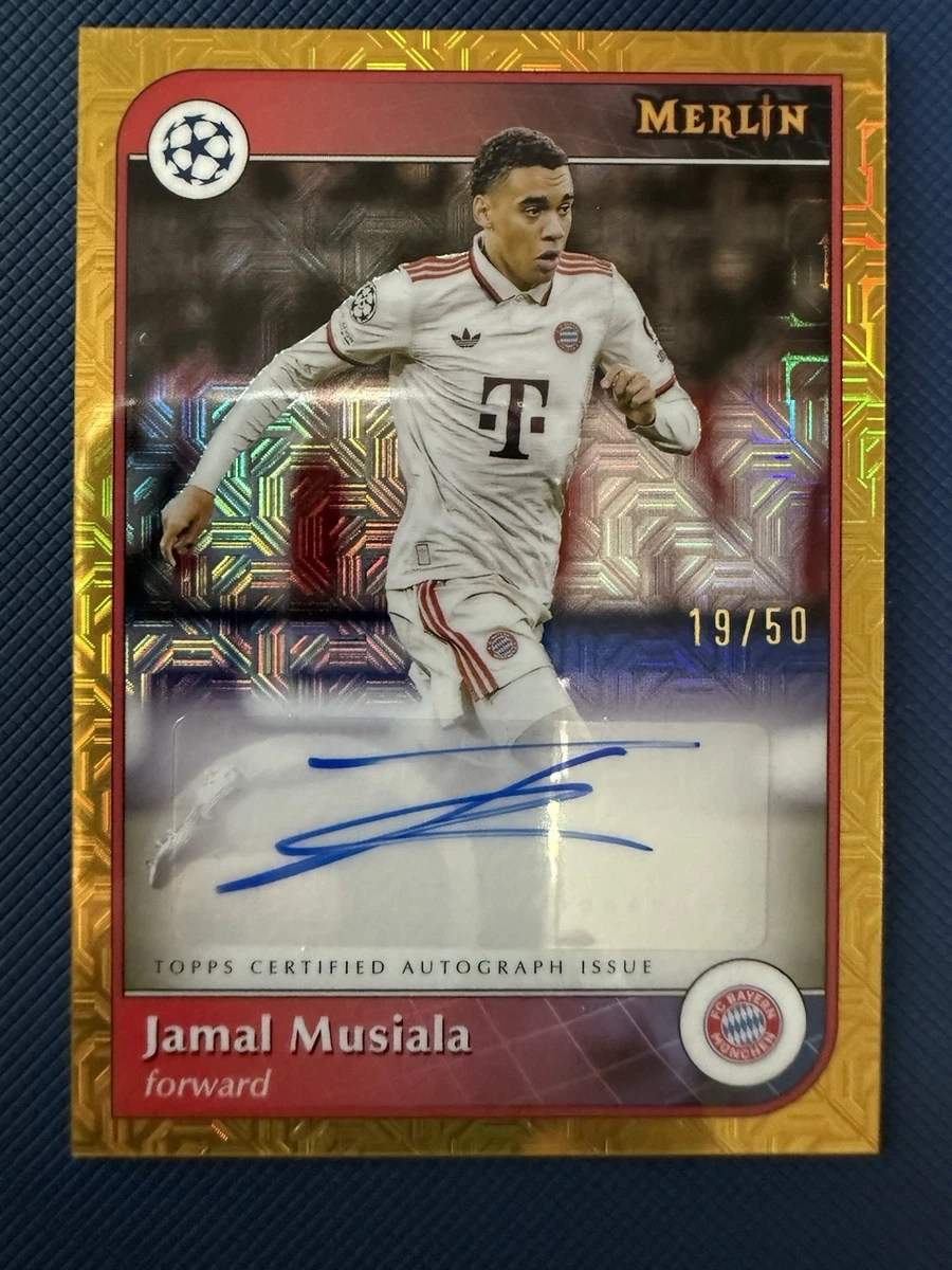 25+ Bayern Munich Soccer Original Autographed Sports Trading Cards
