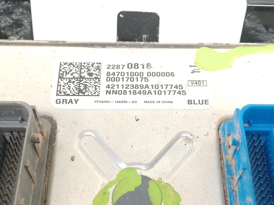 22870818 CENTRALINA MOTORE PER OPEL AMPERA R12 EV 150 10499334        10499334 - Immagine 2 di 4