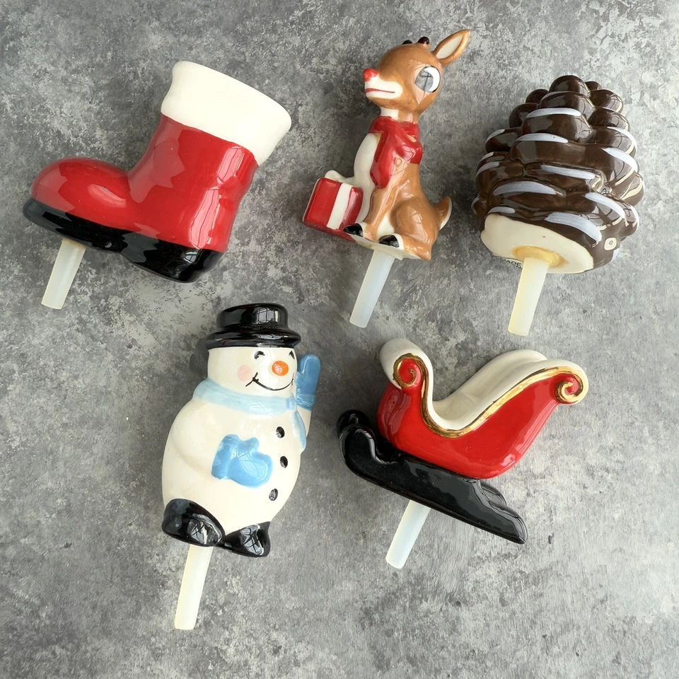 11 NORA FLEMING Minis Lot + Storage Display Box Christmas Halloween Zombie Hand - Image 4 of 4