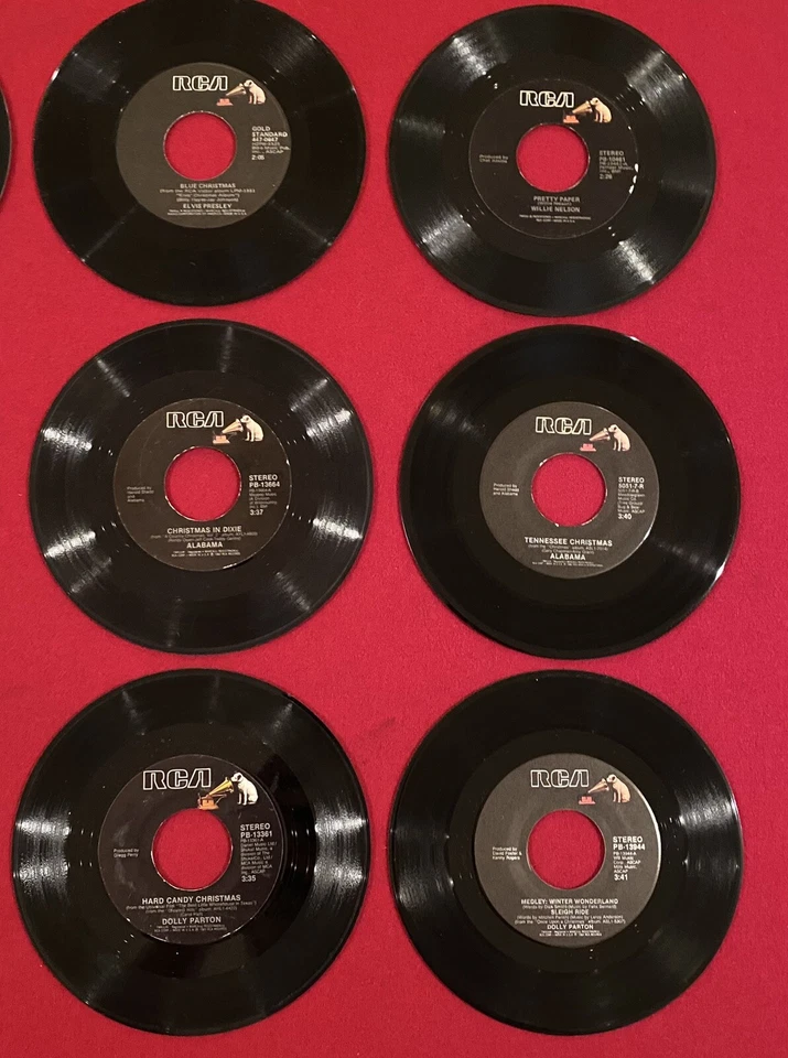 Christmas Lot - 22 = 45 ‘s Records. Elvis, Brenda Lee, Bing Crosby ,  And More - Image 2 of 4