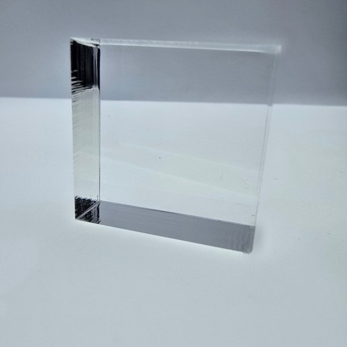 Acryl Sockel für Mineralien Präsentation 30*30*15mm Ständer Platte Standfuß klar