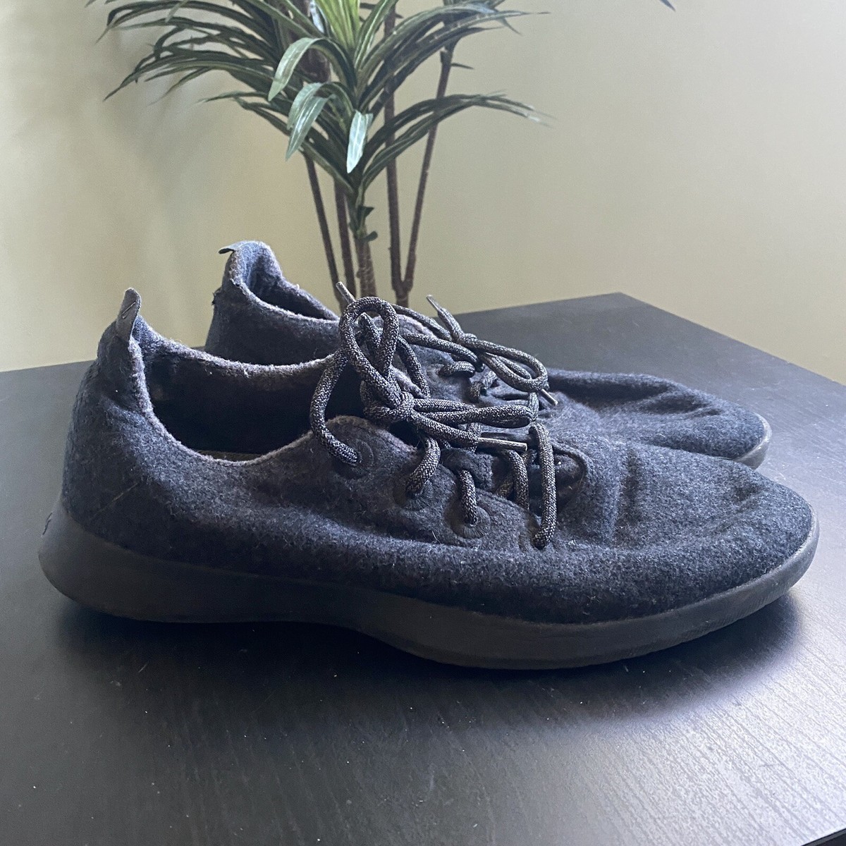 Allbirds Mens Wool Runner (Black Sole) Running Shoes Size 13  display picture 1