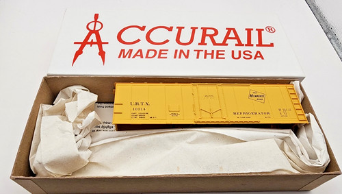 Accurail HO.  MILWAUKEE ROAD. Refrigerador de acero para puerta enchufable de 40'. #8509 | Zustand: New