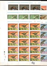 & 25X ROMANIA - MNH - DINOSAURS - PREHISTORIC ANIMALS - 1994 - FOLDED SHEETS