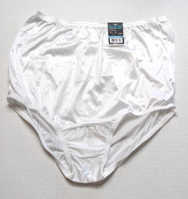 Vanity Fair Perfectly Yours 15712 Star White Panty Size 5 Cotton Gusset