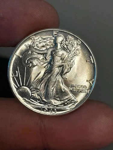 1943- P Walking Liberty Half Dollar BU #6