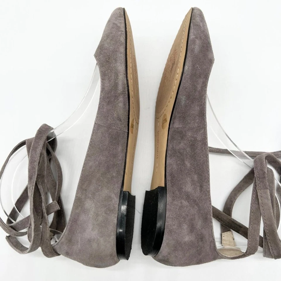 Vince Camuto Bevian Ballet Pisos Mujer 6.5 Tirantes Femenino Fairycore Coqueto Foto 4 de 4