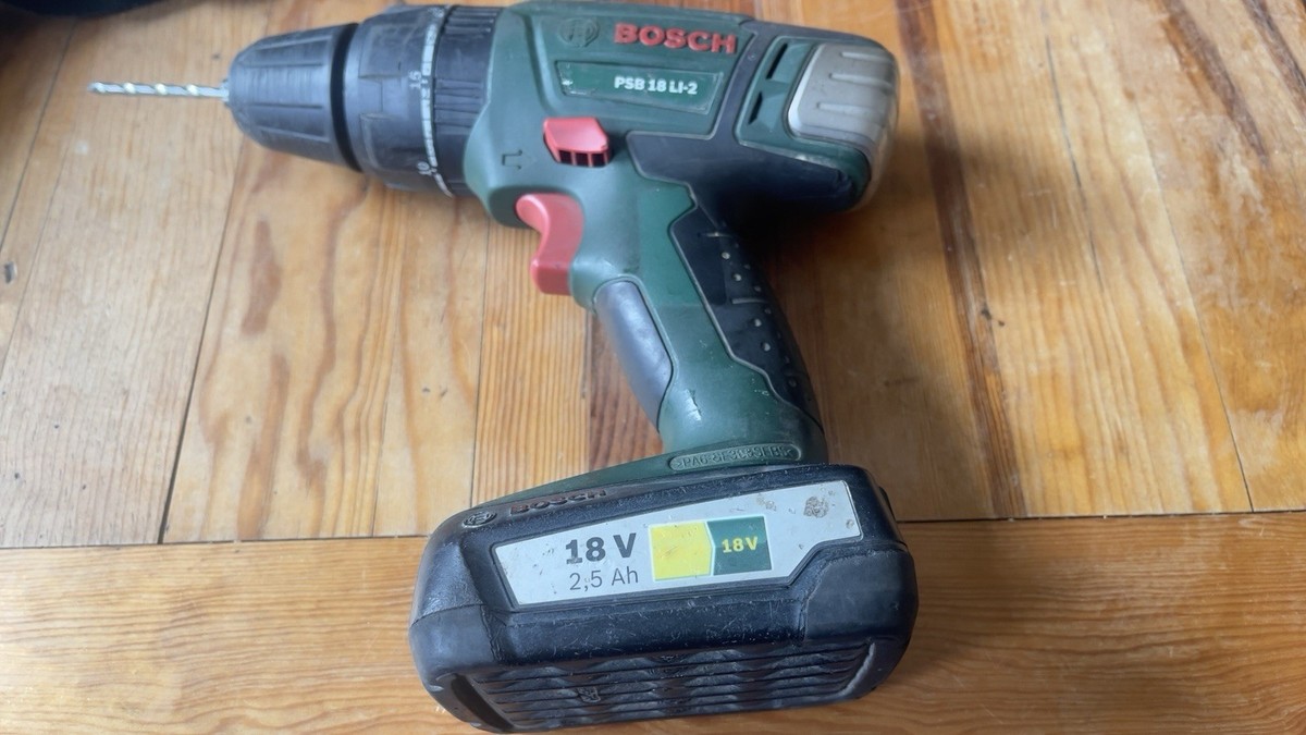 Bosch PSB 1800 18V Cordless Combi Drill (Please Read Description