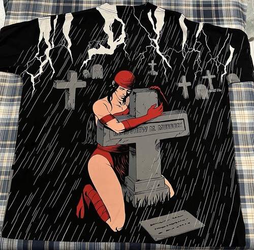 Stivali camicia misteriosa Chronic Images Daredevil Elektra "Lovers Quarrel" AOP XXL 3XL - Foto 2 di 4