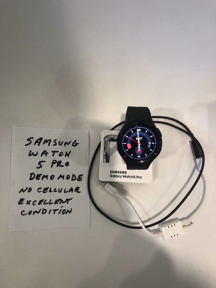 Samsung Galaxy Watch5 Pro 45mm Black Titanium Case (Live Samsung Galaxy Watch5 Pro 45mm Black Titanium Case (Live