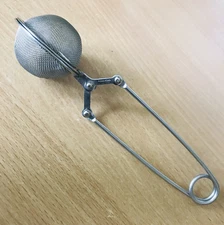 Vintage Hong Kong Tea Infuser for Loose Leaf Tea Mesh Snap Ball Tea Strainer 6"