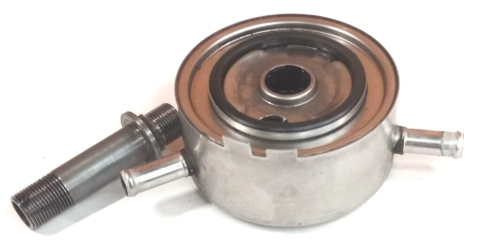 OEM 2005-2012 Nissan Pathfinder Xterra Frontier 4.0L V6 Engine Oil Cooler Foto 3 de 4