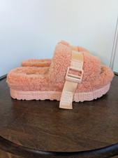 UGG Fluffita Platform Slides Slippers Sandals Coral 8 EU 39 Sherpa Wool Preppy