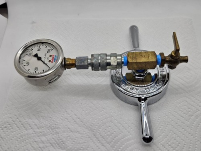 #ad Pollardwater NST 2 1 2 in Adapter With 100 psi Gauge Pressure Gauge $79.99